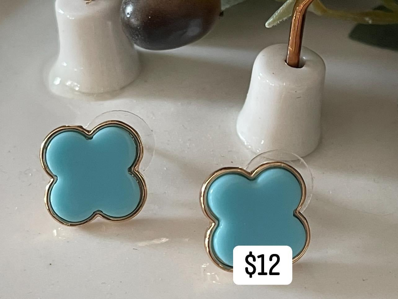 Turquoise Shamrock